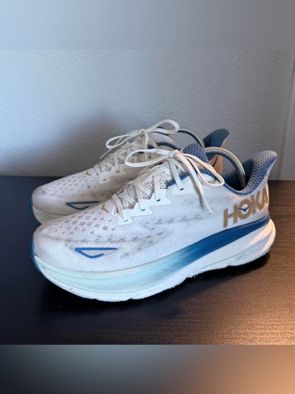 Hoka One One Clifton 9 “Frost Gold”